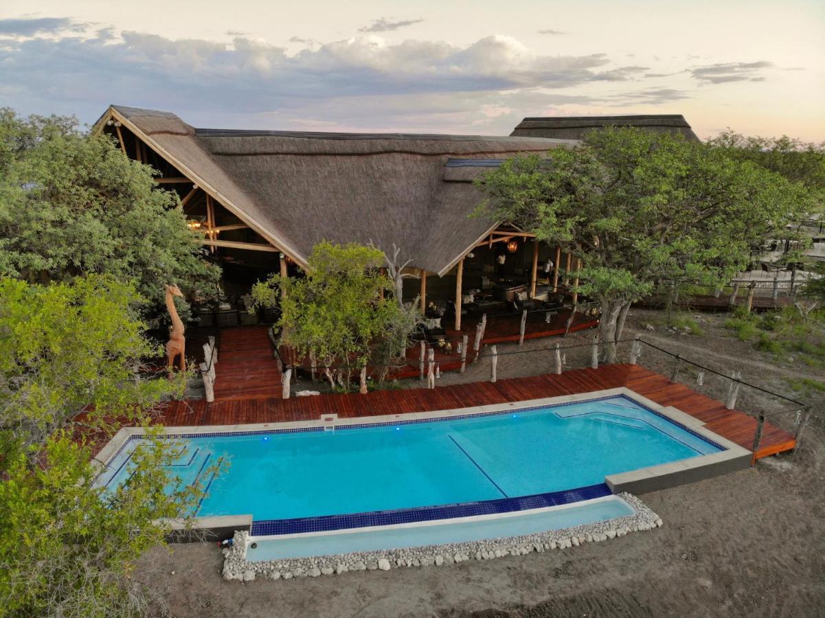Etosha Oberland Lodge 오카우쿠에요 외부 사진