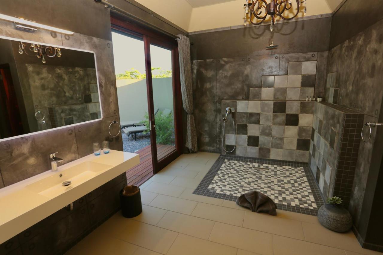 Etosha Oberland Lodge 오카우쿠에요 외부 사진